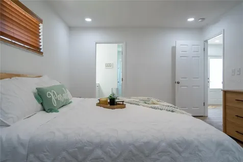 7354 Biltmore Drive Sarasota FL 34231