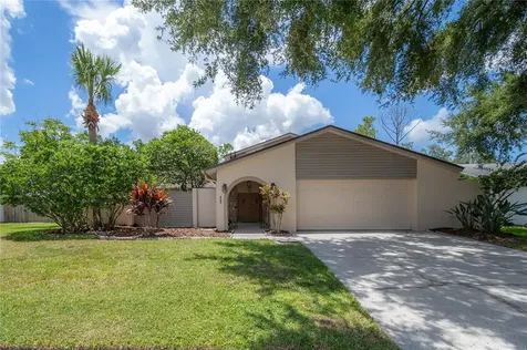 15610 Gardenside Lane Tampa FL 33624