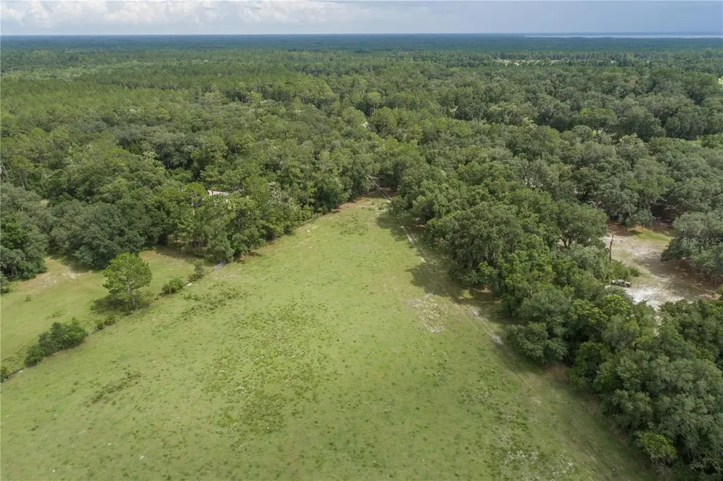 18001 SE Hawthorne Road Hawthorne FL 32640