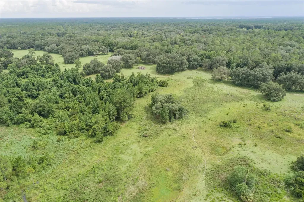 18001 SE Hawthorne Road Hawthorne FL 32640