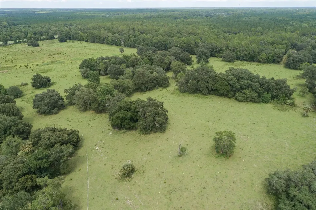 18001 SE Hawthorne Road Hawthorne FL 32640