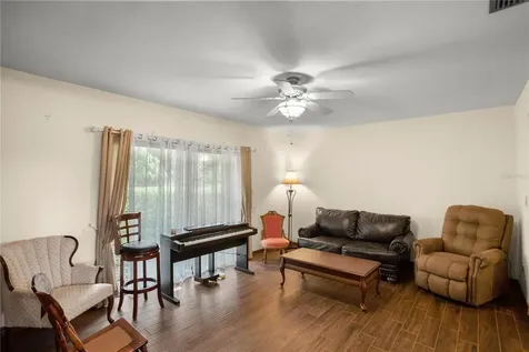 18001 SE Hawthorne Road Hawthorne FL 32640