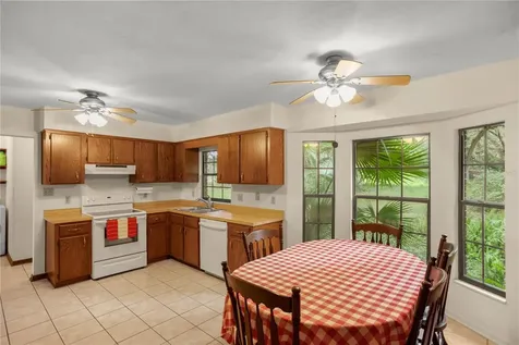 18001 SE Hawthorne Road Hawthorne FL 32640