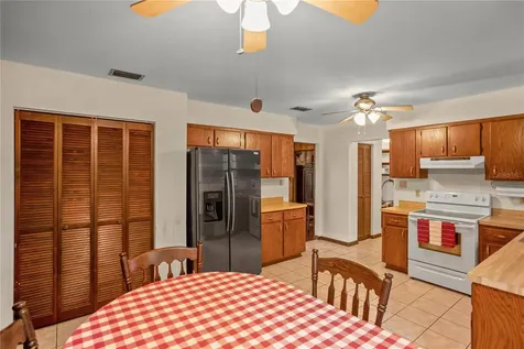 18001 SE Hawthorne Road Hawthorne FL 32640
