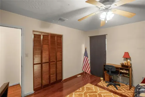 18001 SE Hawthorne Road Hawthorne FL 32640