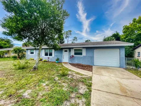 2226 Nottingham Road South Daytona FL 32119