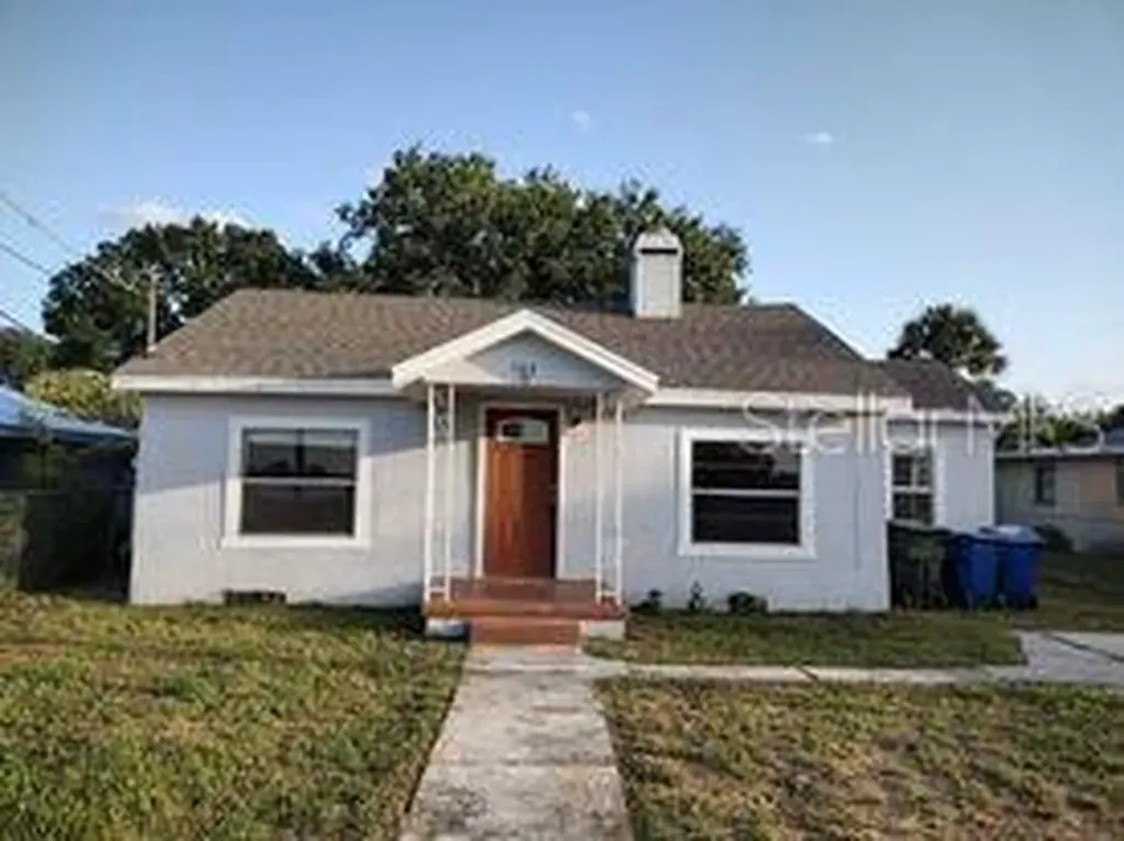 380 S Echo Drive Lake Alfred FL 33850