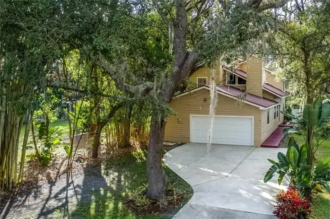 2211 S Village Avenue Tampa FL 33612