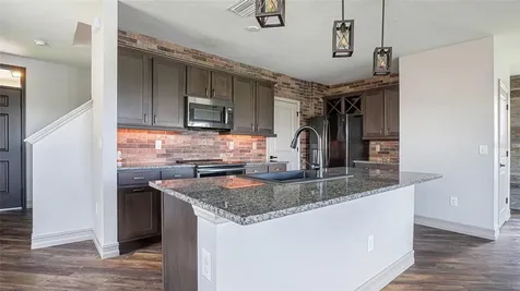 7623 Tuscan Bay Circle Wesley Chapel FL 33545