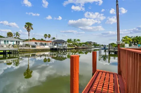 3925 Venetian Way Tampa FL 33634