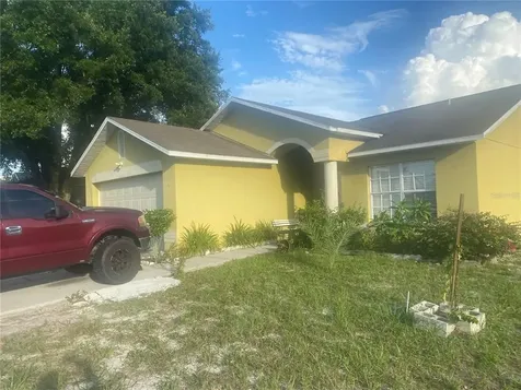 4709 Bloom Drive Plant City FL 33566