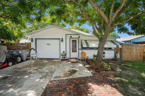 2540 58th Avenue N St Petersburg FL 33714