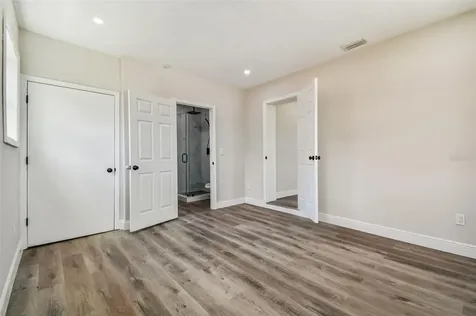 8383 Jacaranda Avenue Seminole FL 33777