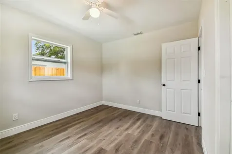 8383 Jacaranda Avenue Seminole FL 33777