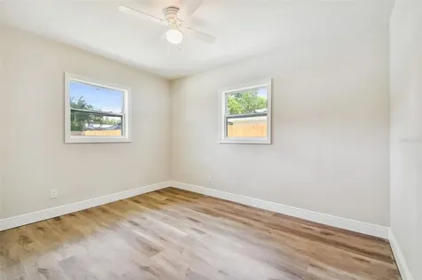 8383 Jacaranda Avenue Seminole FL 33777