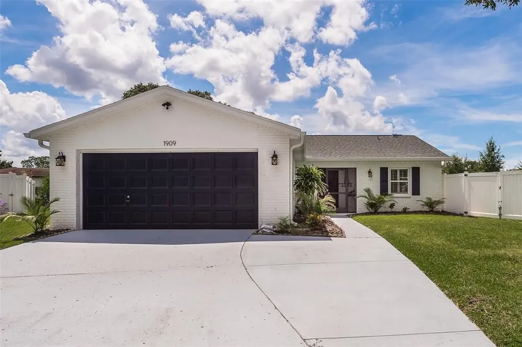 1909 Hudson Court Oldsmar FL 34677