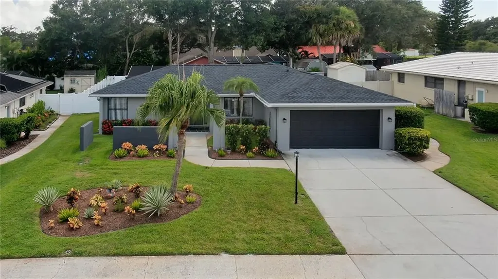 2953 Kenilwick Drive S Clearwater FL 33761