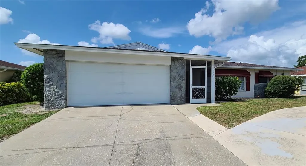 1325 Cambridge Drive Venice FL 34293