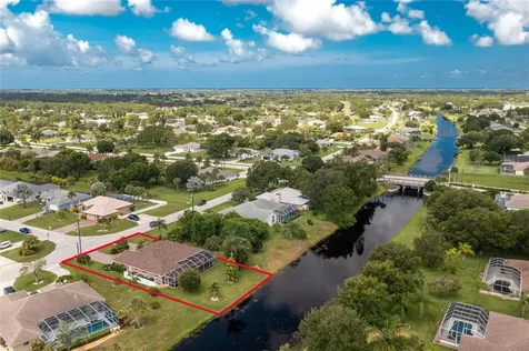 559 Rotonda Circle Rotonda West FL 33947