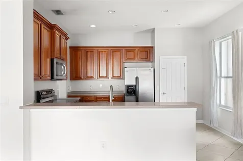 3220 Bayflower Avenue Harmony FL 34773