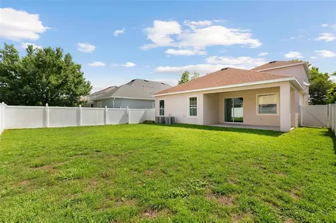 3220 Bayflower Avenue Harmony FL 34773