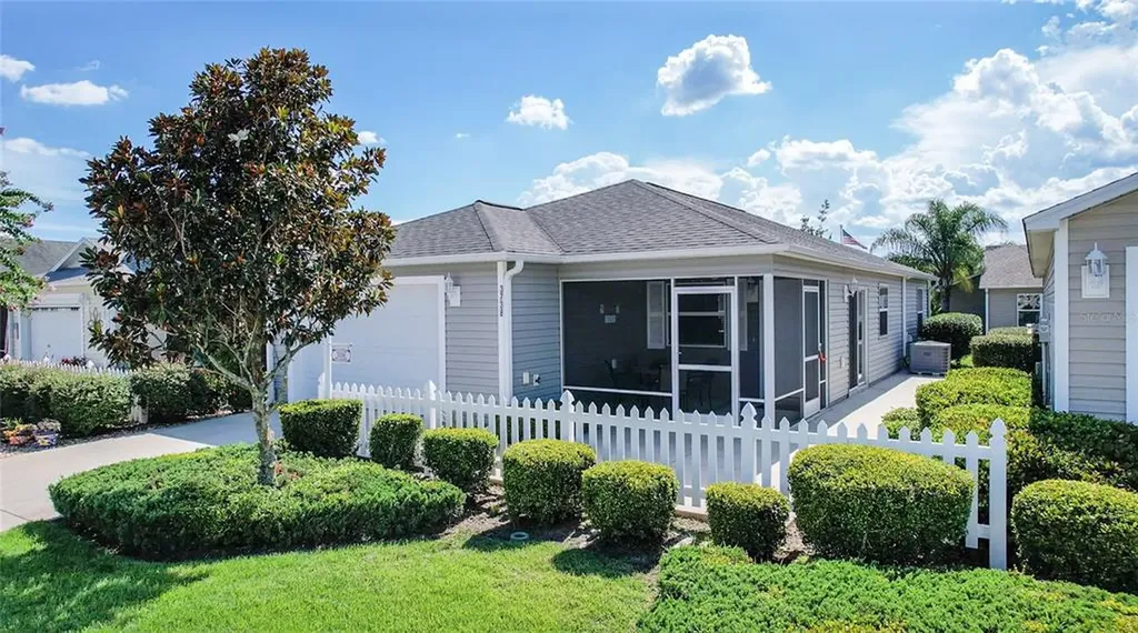 3738 Ivey Terrace The Villages FL 32163