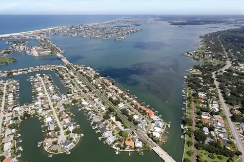 7858 Causeway Boulevard N St Petersburg FL 33707