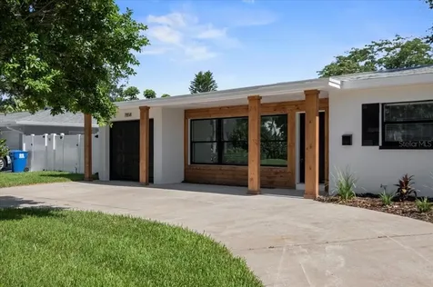 7858 Causeway Boulevard N St Petersburg FL 33707