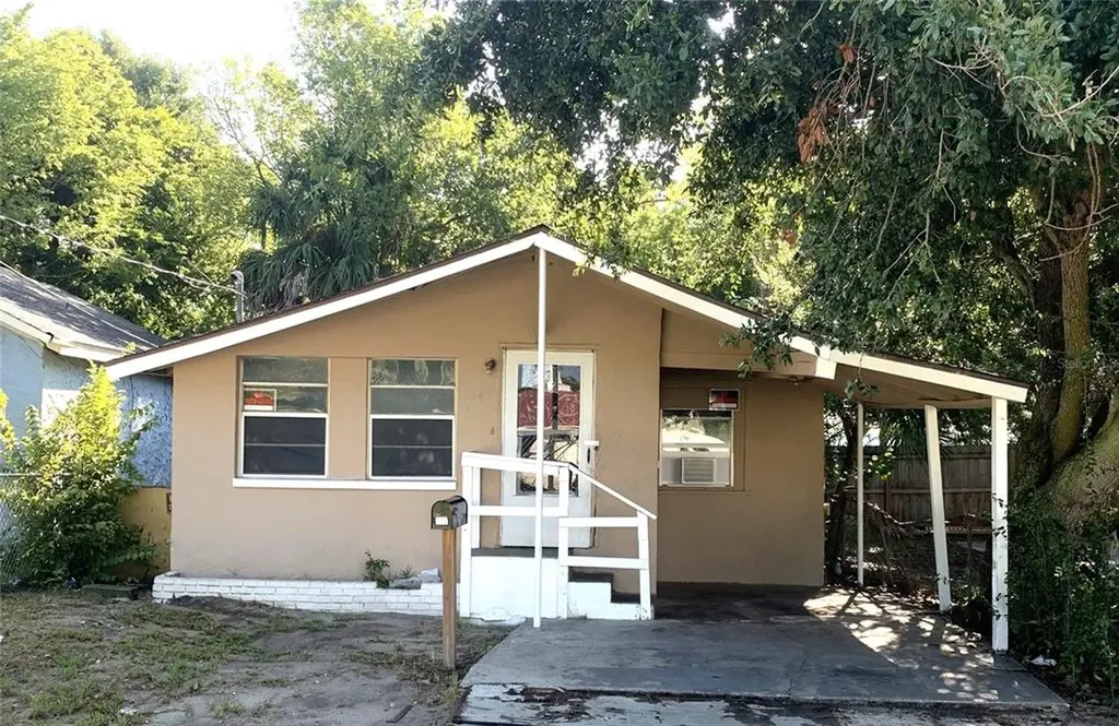 547 Division Street Daytona Beach FL 32114