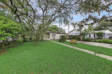 8417 N 46th Street Tampa FL 33617