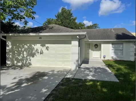 28 S Lancelot Avenue Orlando FL 32835