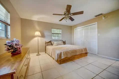 27922 Tammi Drive Tavares FL 32778