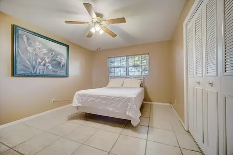 27922 Tammi Drive Tavares FL 32778