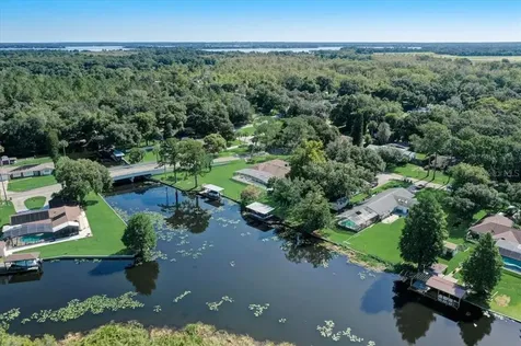 27922 Tammi Drive Tavares FL 32778