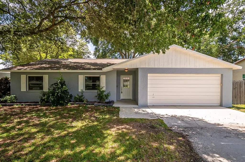 6129 Strickland Avenue Lakeland FL 33812