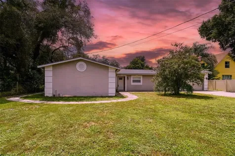 11908 N Gomez Avenue Tampa FL 33618