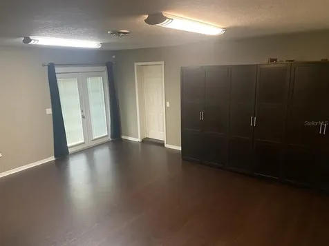 11908 N Gomez Avenue Tampa FL 33618