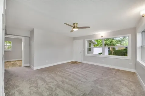 11207 N Florence Avenue Tampa FL 33612
