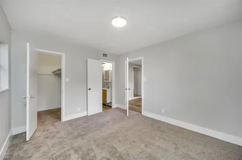 11207 N Florence Avenue Tampa FL 33612