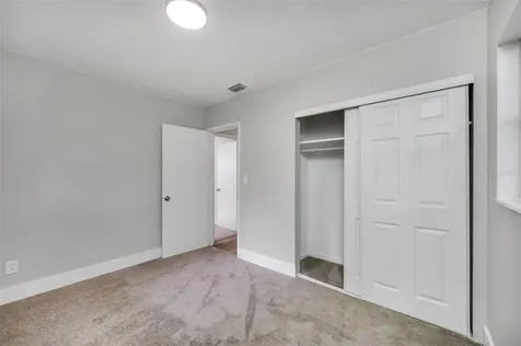 11207 N Florence Avenue Tampa FL 33612