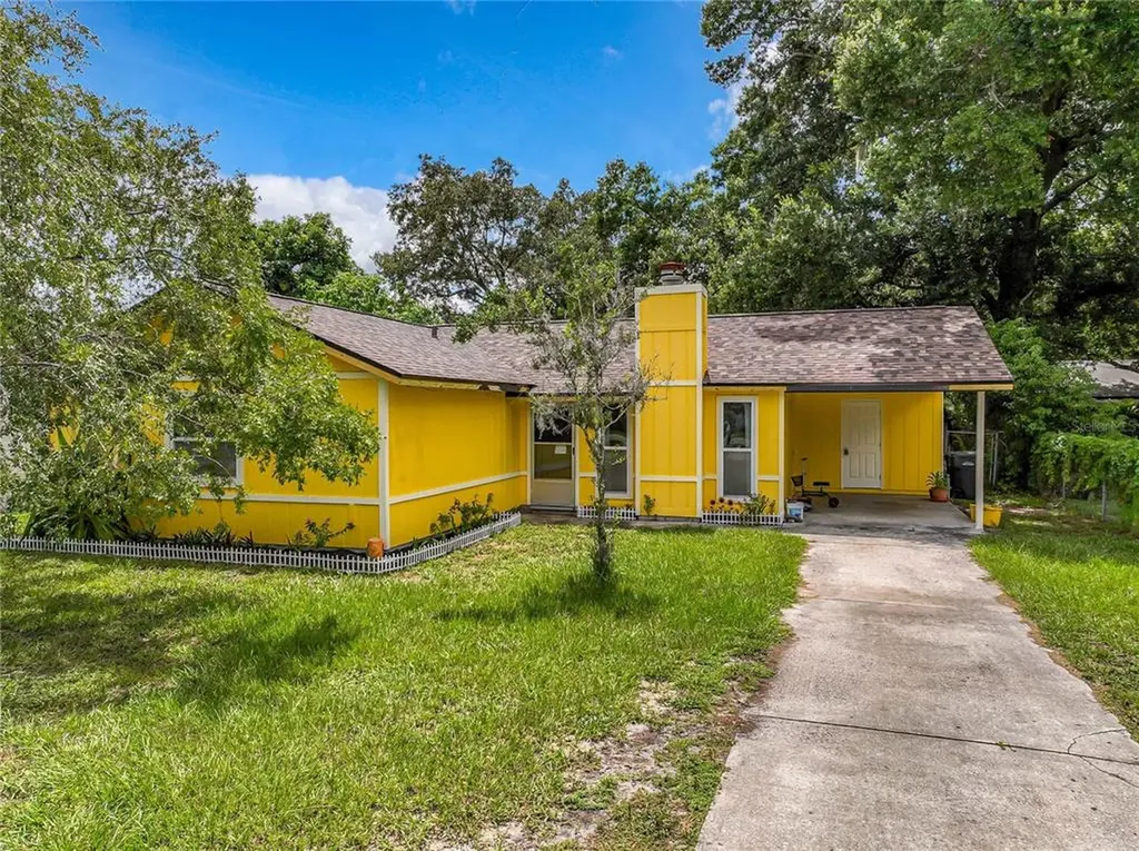4641 Harding Avenue Lakeland FL 33813