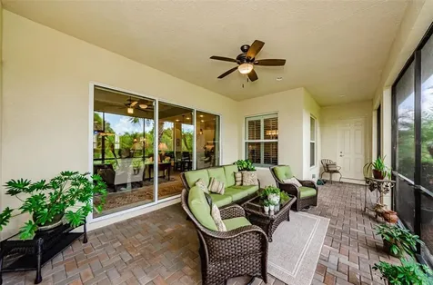 944 Preservation Street Bradenton FL 34208