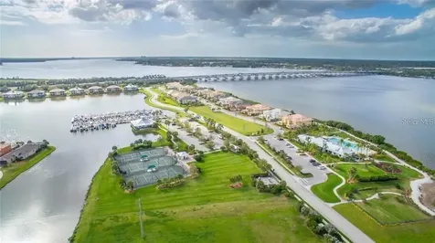 944 Preservation Street Bradenton FL 34208