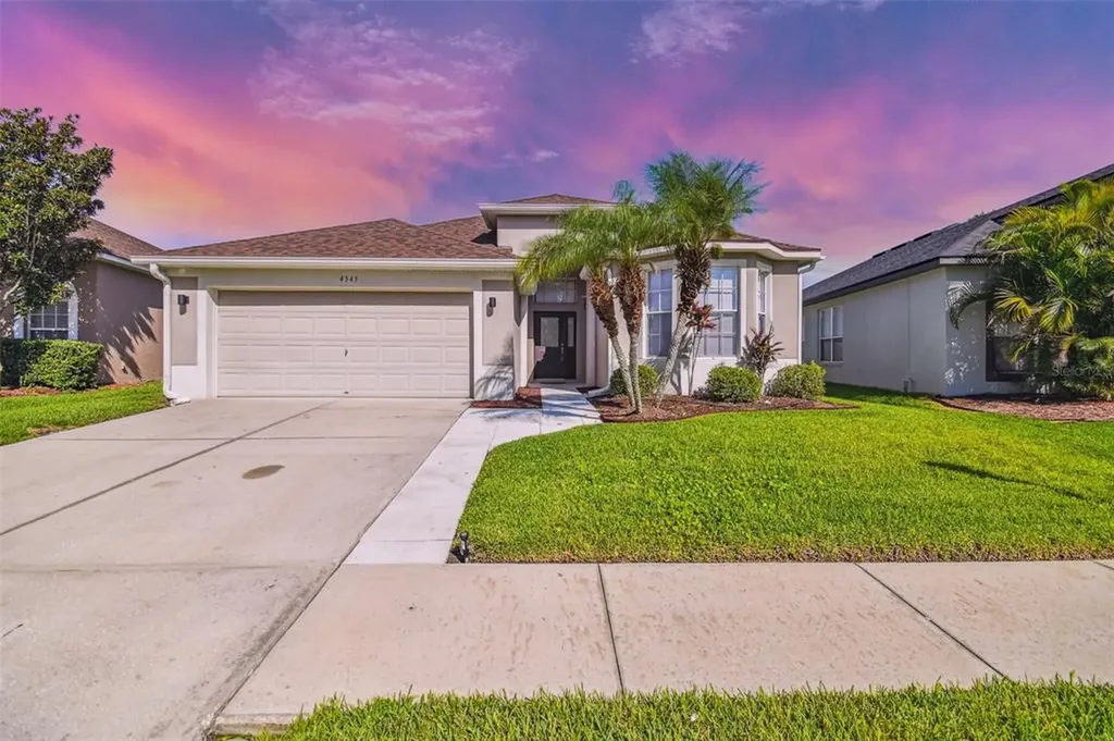 4545 Gateway Boulevard Wesley Chapel FL 33544