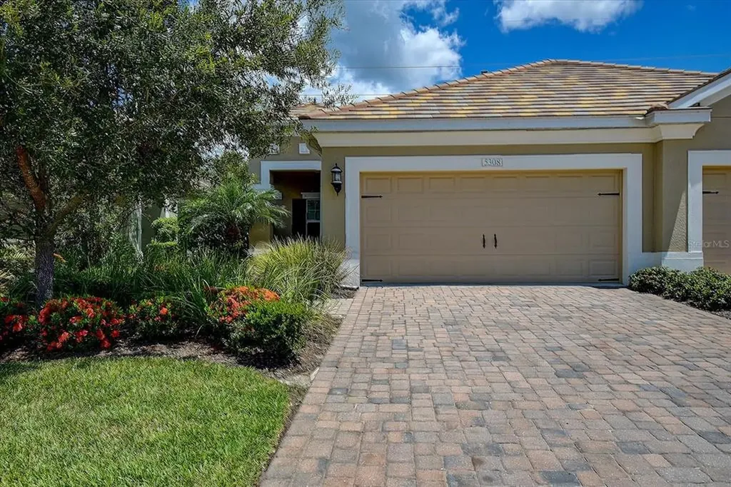 5308 Fairfield Boulevard Bradenton FL 34203