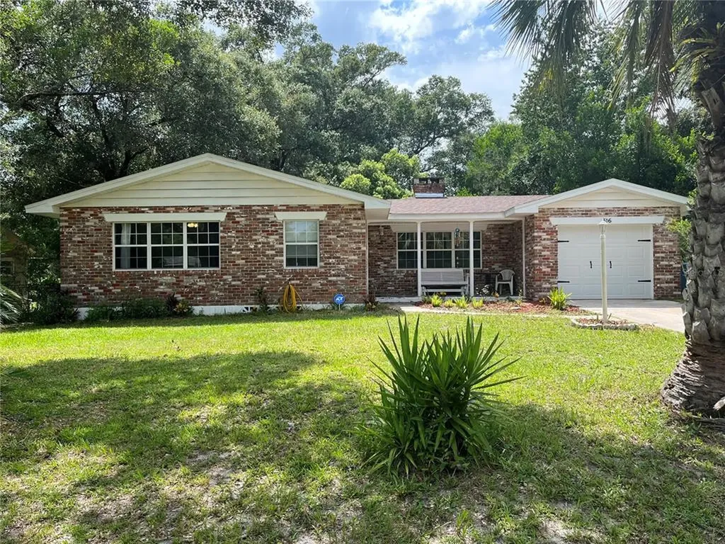 516 S Boundary Avenue Deland FL 32720
