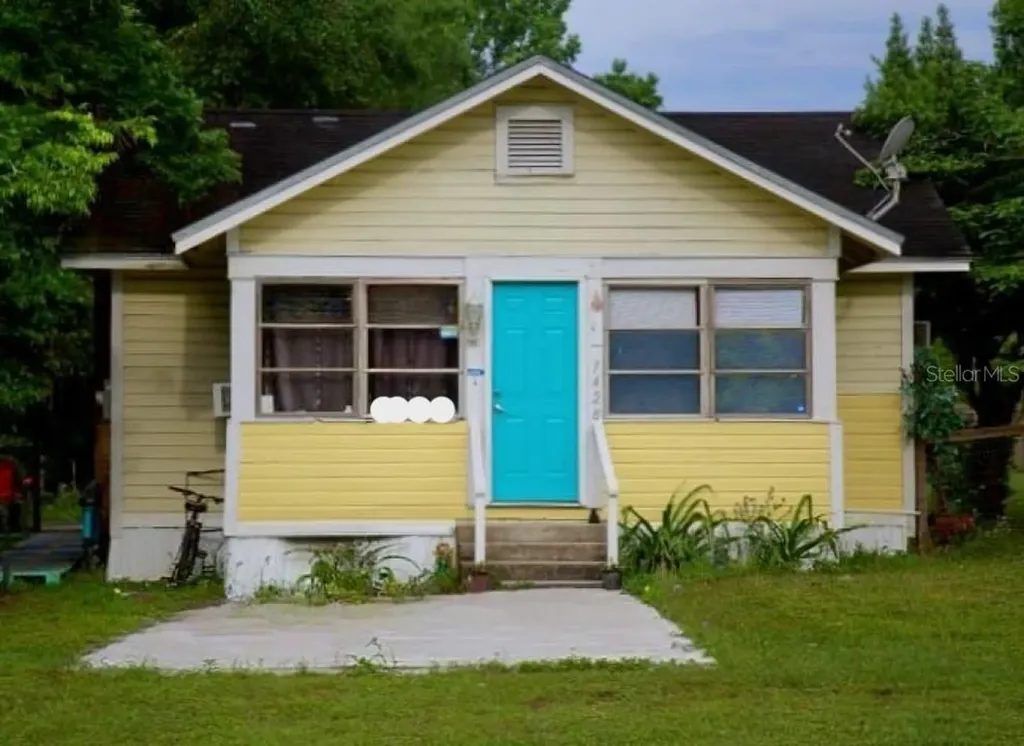 7428 SE 222nd Street Hawthorne FL 32640