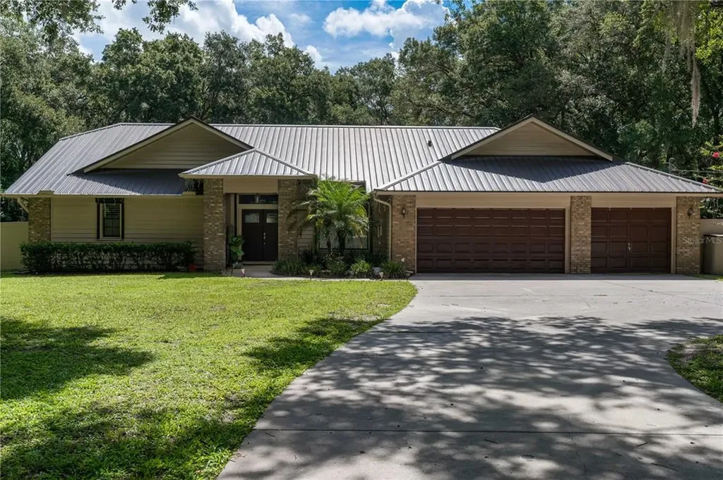 4716 Ryals Road Zephyrhills FL 33541