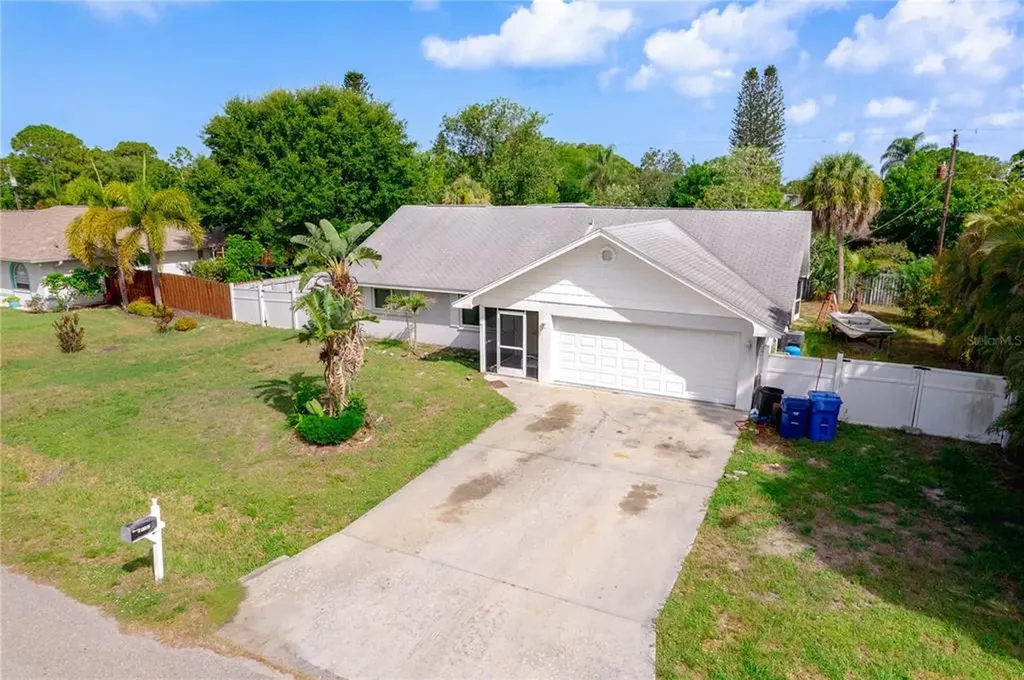 1132 Redstart Road Venice FL 34293