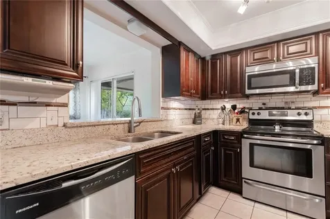 1132 Redstart Road Venice FL 34293